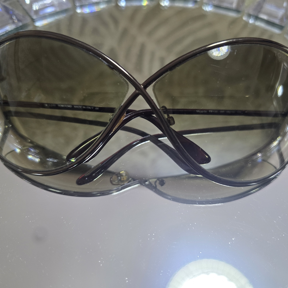 Tom Ford Elegant "Miranda Sunglasses